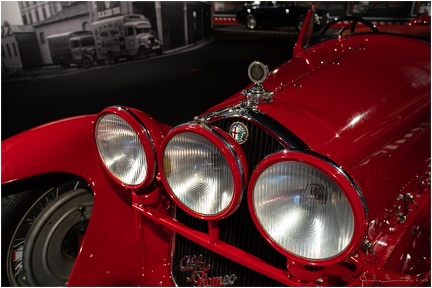 Alfa Romeo 8C 2300 Spider Corsa 1932 red